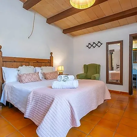 Hotel L'eresta - Wonderful With Private Pool And Free Wifi Pollença